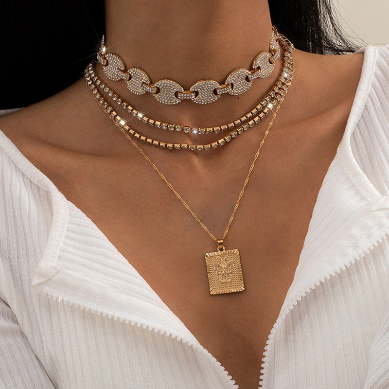 Characteristic Pig Nose Cuban Buckle Chain Necklace