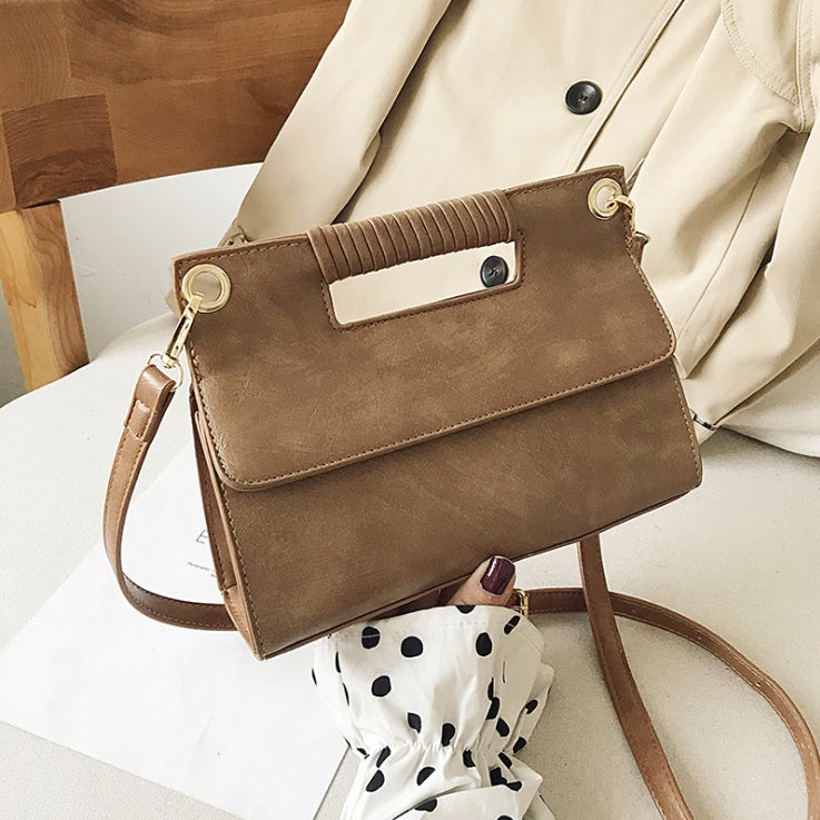 Go with a Stylish Shoulder Bag