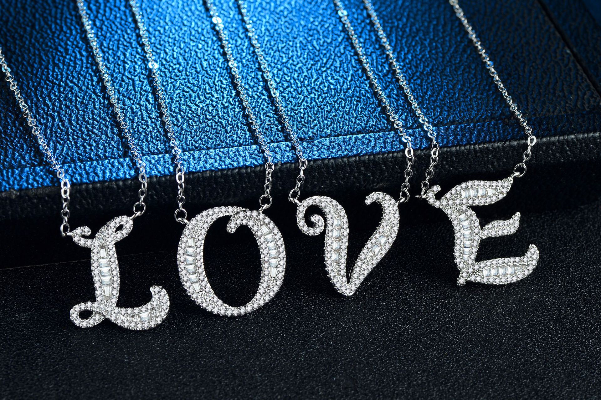 English Letter Super Flash Zircon Necklace