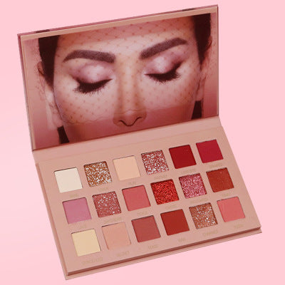 18 Color Eyeshadow Pearl Matte Earth Color Makeup New Eye Shadow Tray