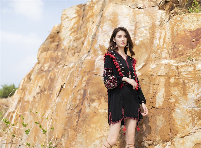 National Style Holiday Heavy Industry Embroidery Dress