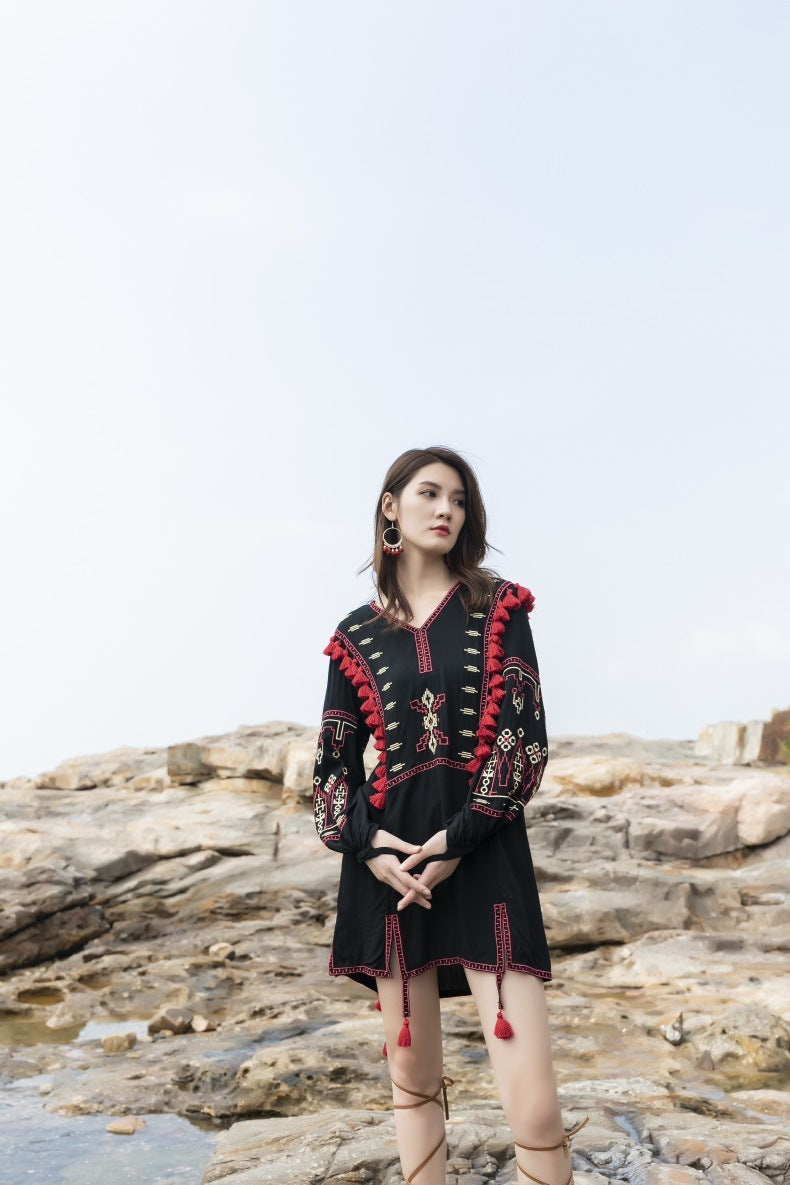 National Style Holiday Heavy Industry Embroidery Dress