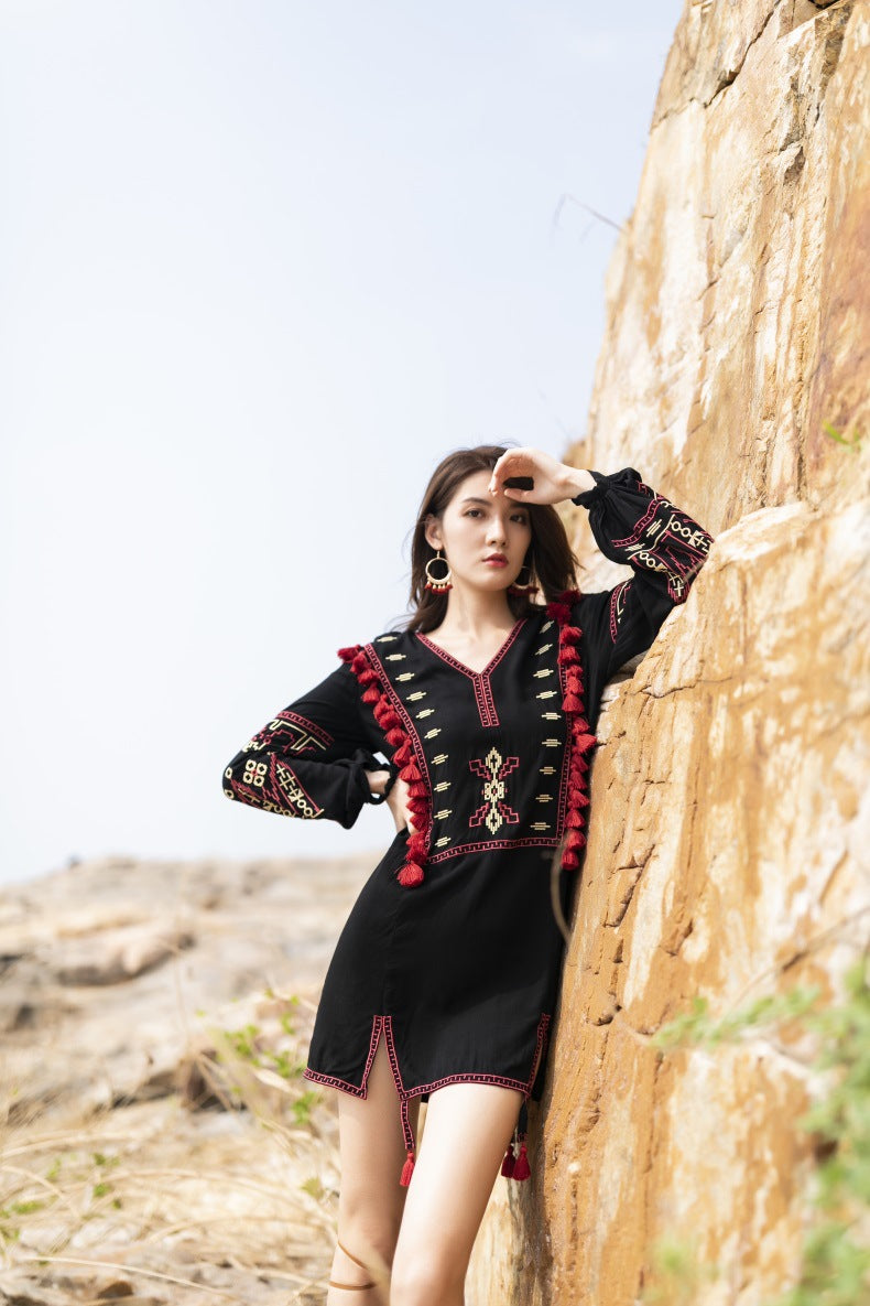 National Style Holiday Heavy Industry Embroidery Dress