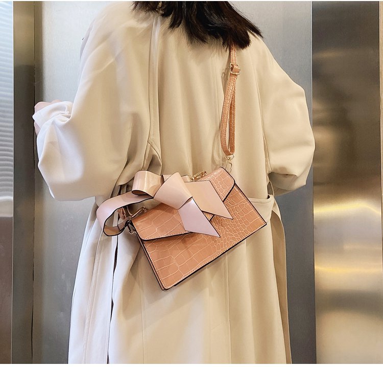 PU Female Bag Shoulder Bag Small Square Bag PU Shoulder Messenger Portable Soft Bread Cover