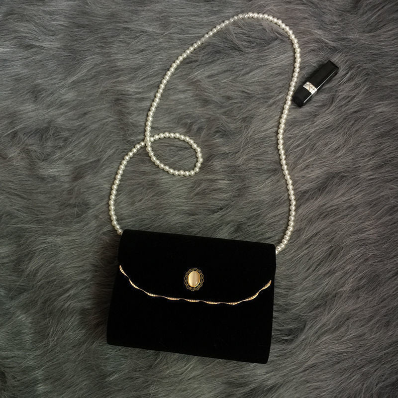 Velvet Ladies Dinner Messenger Bag