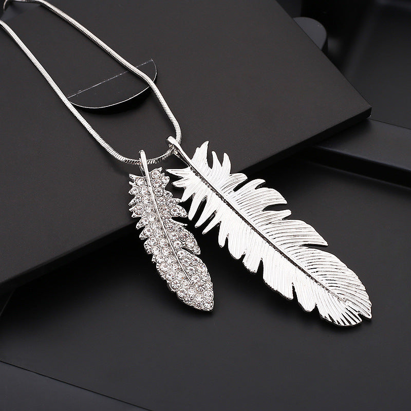 Feather Sweater Chain