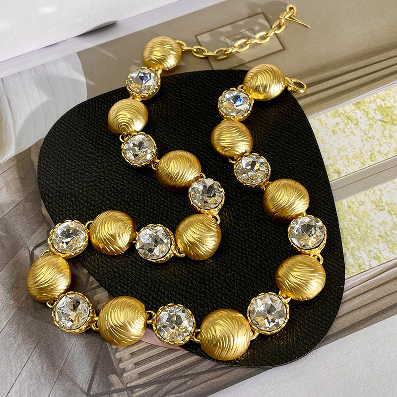 Women's Light Luxury Elegant Gold Necklace Middle-Ancient Clavicle Chain