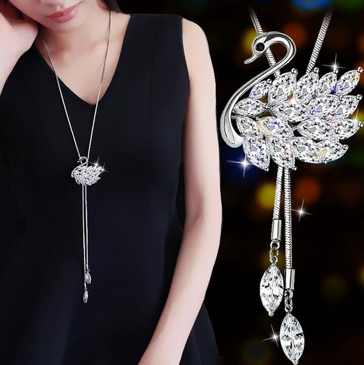 Swan Sweater Chain
