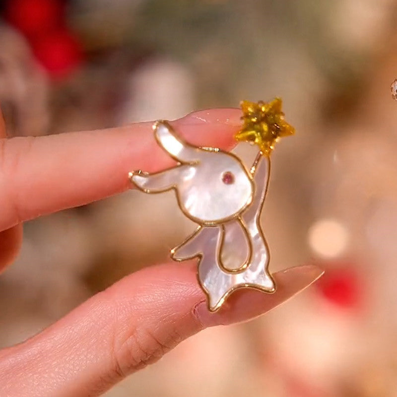 Japanese Cartoon Cute Rabbit Star Brooch