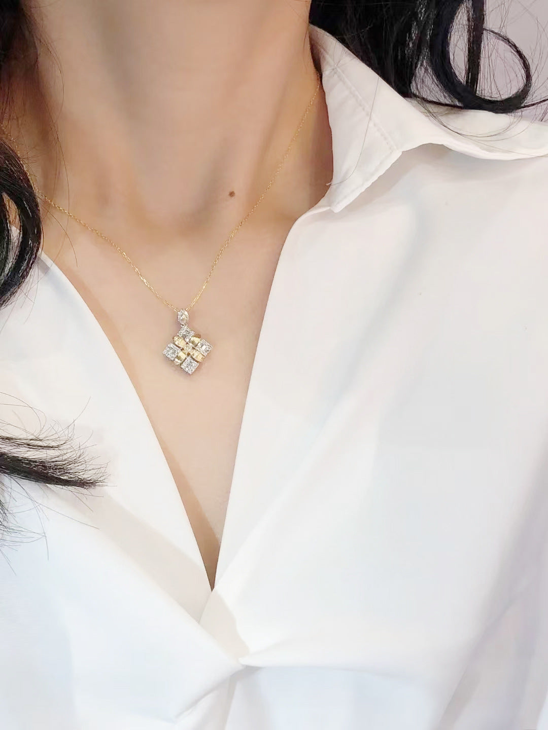 Light-luxury Vintage Moissanite Necklace For Women