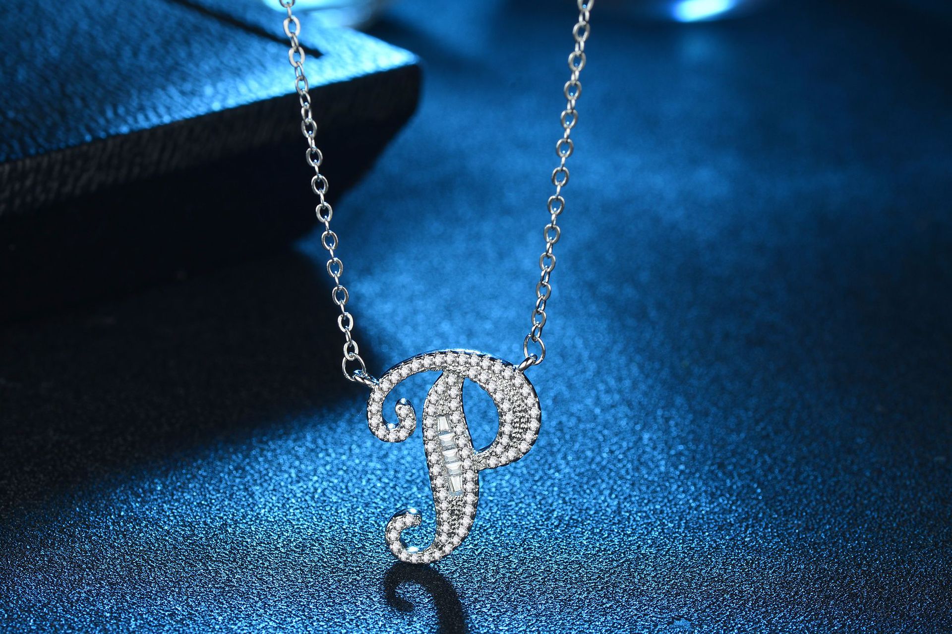English Letter Super Flash Zircon Necklace