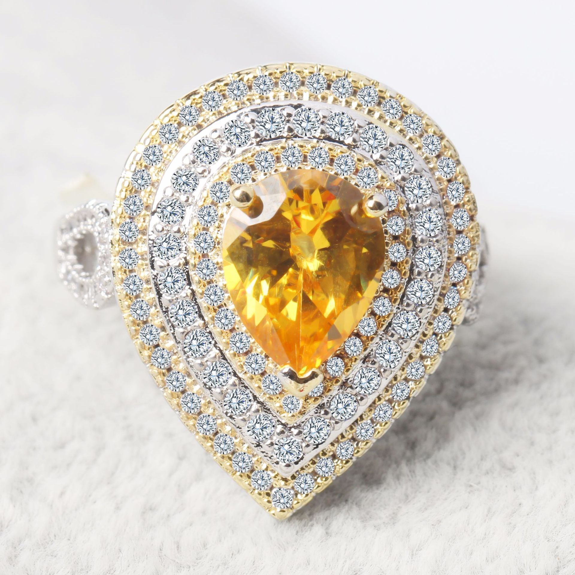 Wish Hot Europe and America Exaggerated Ring Water Drop Diamond Foreign Trade Classic Zircon Yellow Diamond Wedding Diamond Ring