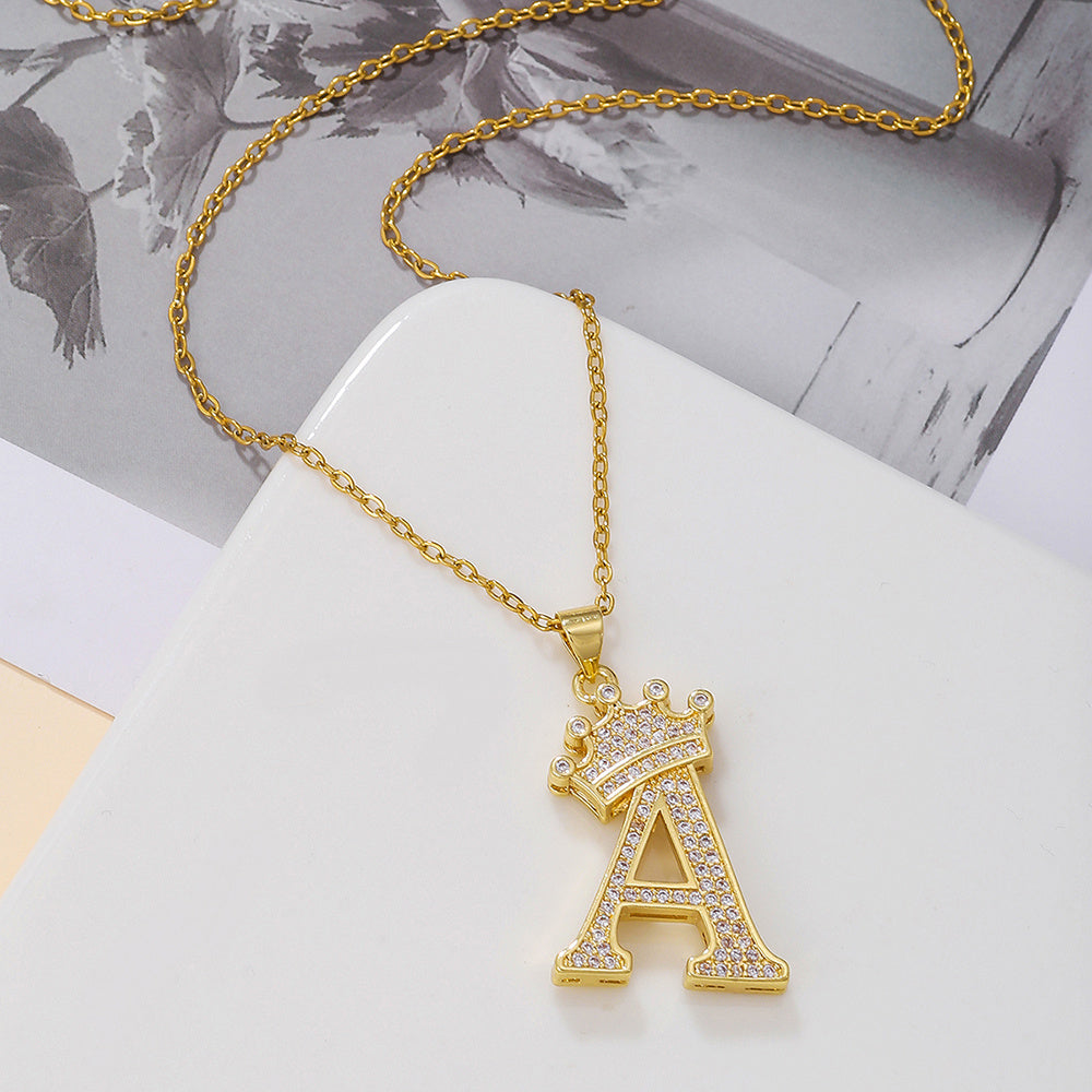 1PCS Fashionable Gold Diamond Crown Uppercase Letter Popular Pendant Necklace, Suitable For Daily Use, Festivals, Parties, Gifts Jewelry Set