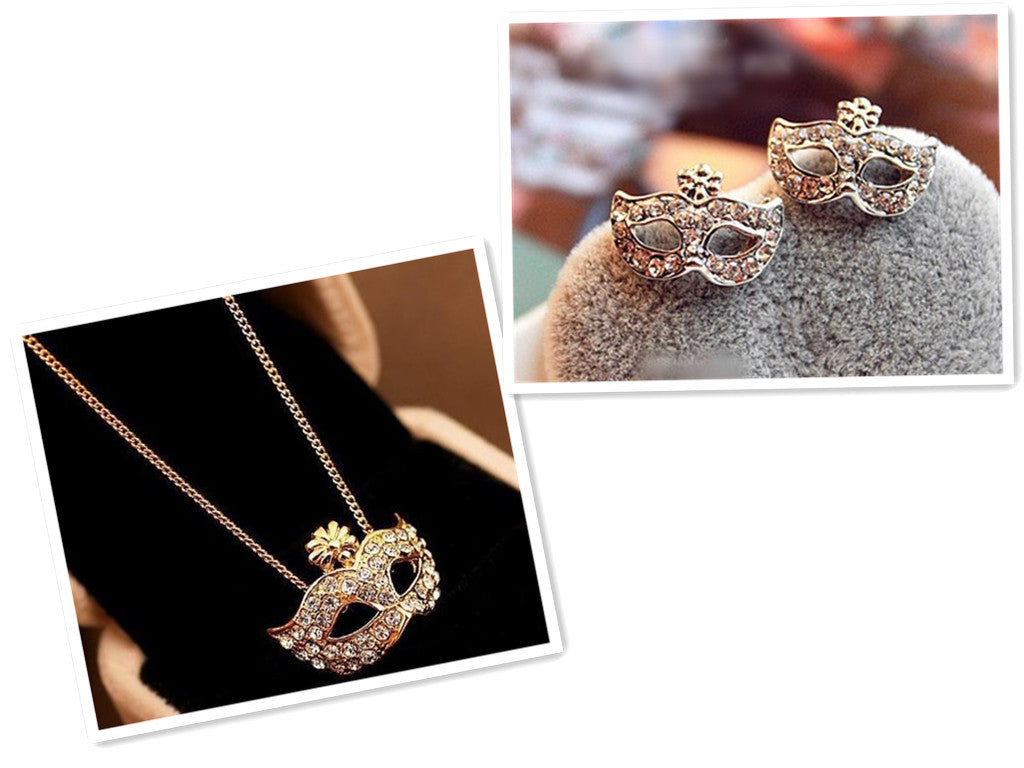 Short Clavicle Chain