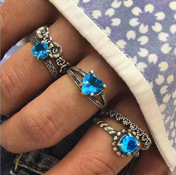 Velvet Ring 5 Pc Set