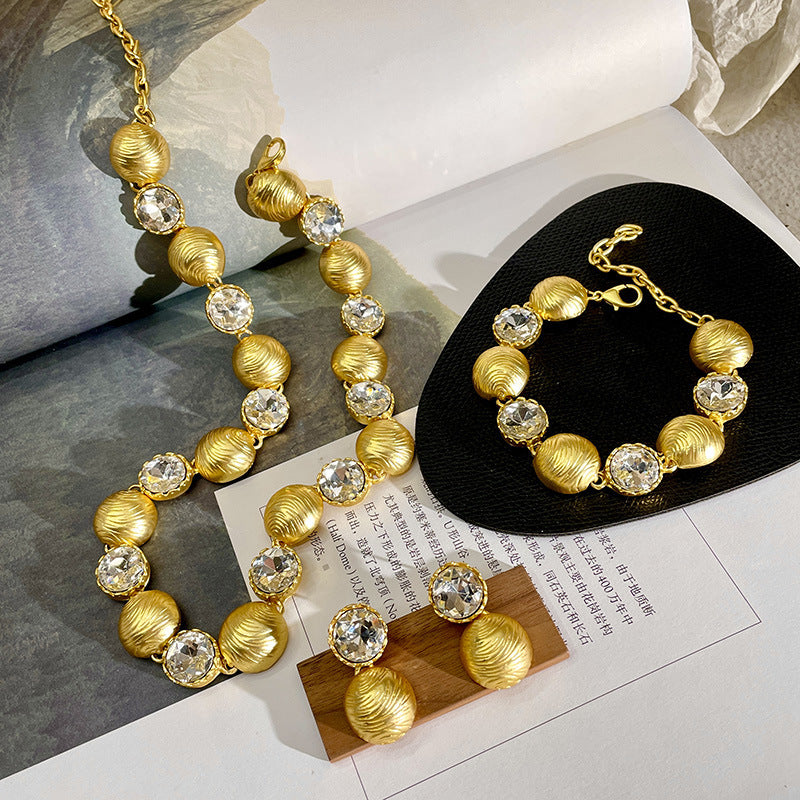 Women's Light Luxury Elegant Gold Necklace Middle-Ancient Clavicle Chain