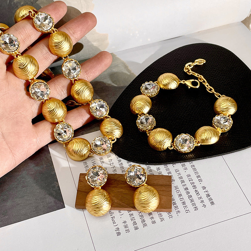 Women's Light Luxury Elegant Gold Necklace Middle-Ancient Clavicle Chain