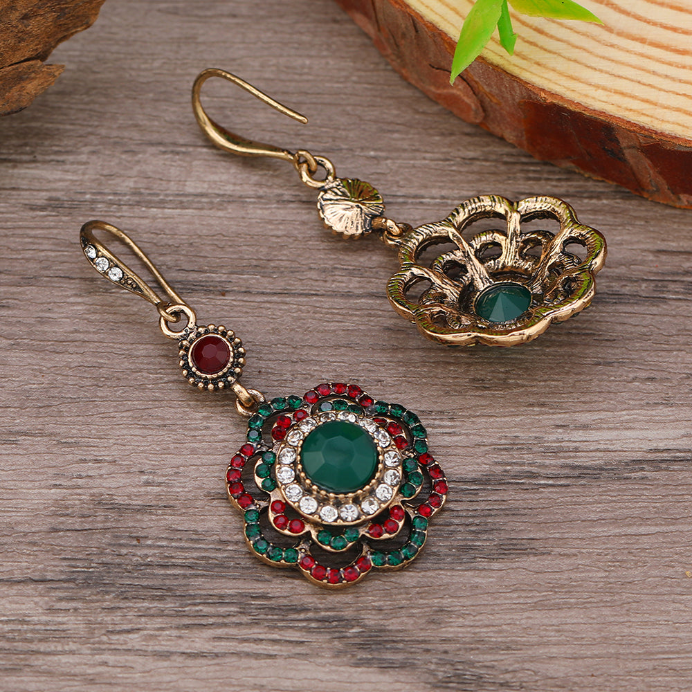 1 Pair Women's Fashion Dangle Earrings - Creative, Stylish & Minimalist Sunflower Pendant Earrings With Rhinestone Inlay, Perfect For Daily Wear, Gifting & Vacation