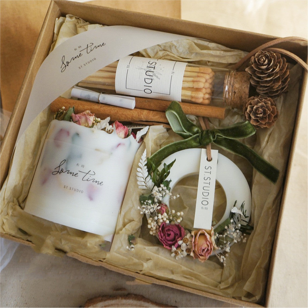 Dried Flower Scented Candle Gift Box Home Decorative Ornaments