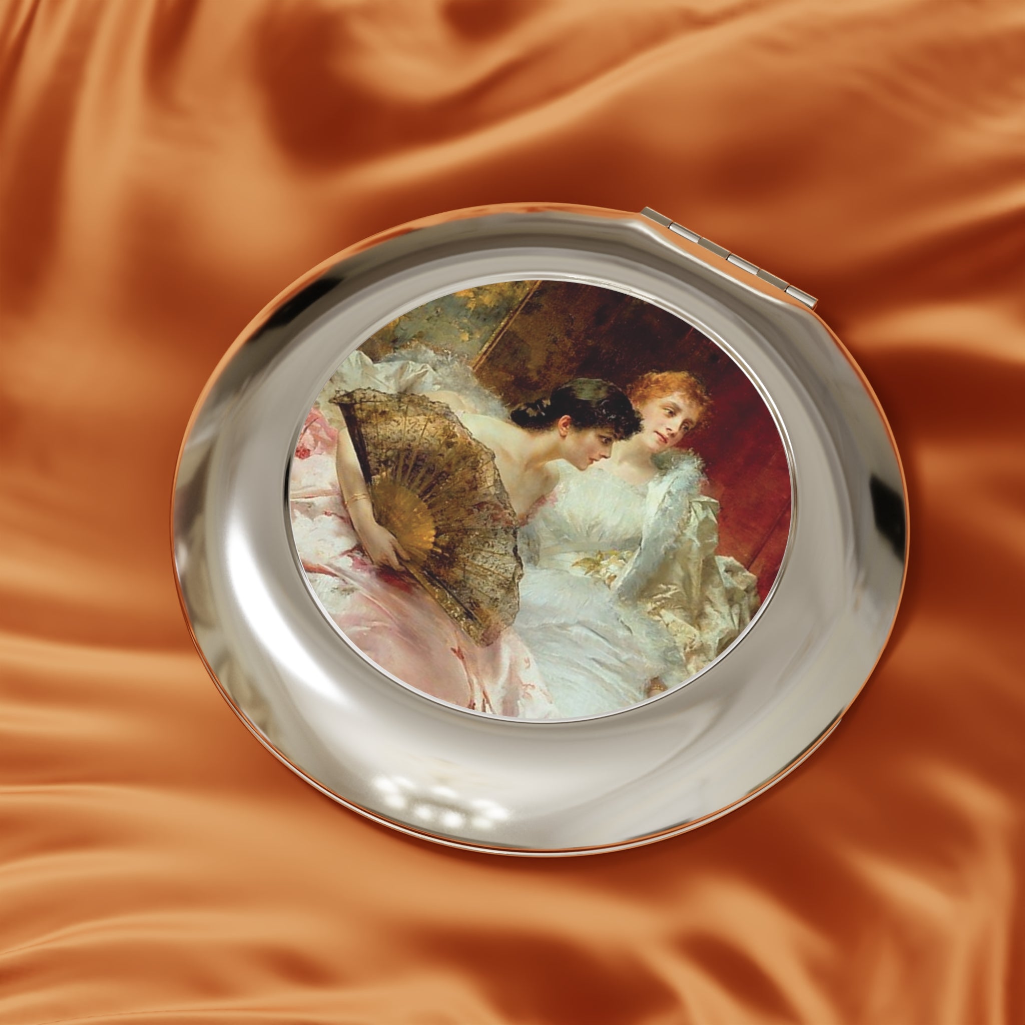 Vintage Fancy Compact Travel Mirror