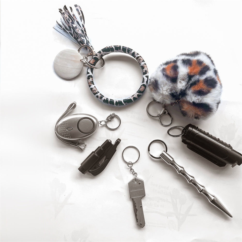 Love Hair Ball Key Knife Bracelet Self-Defense Suit