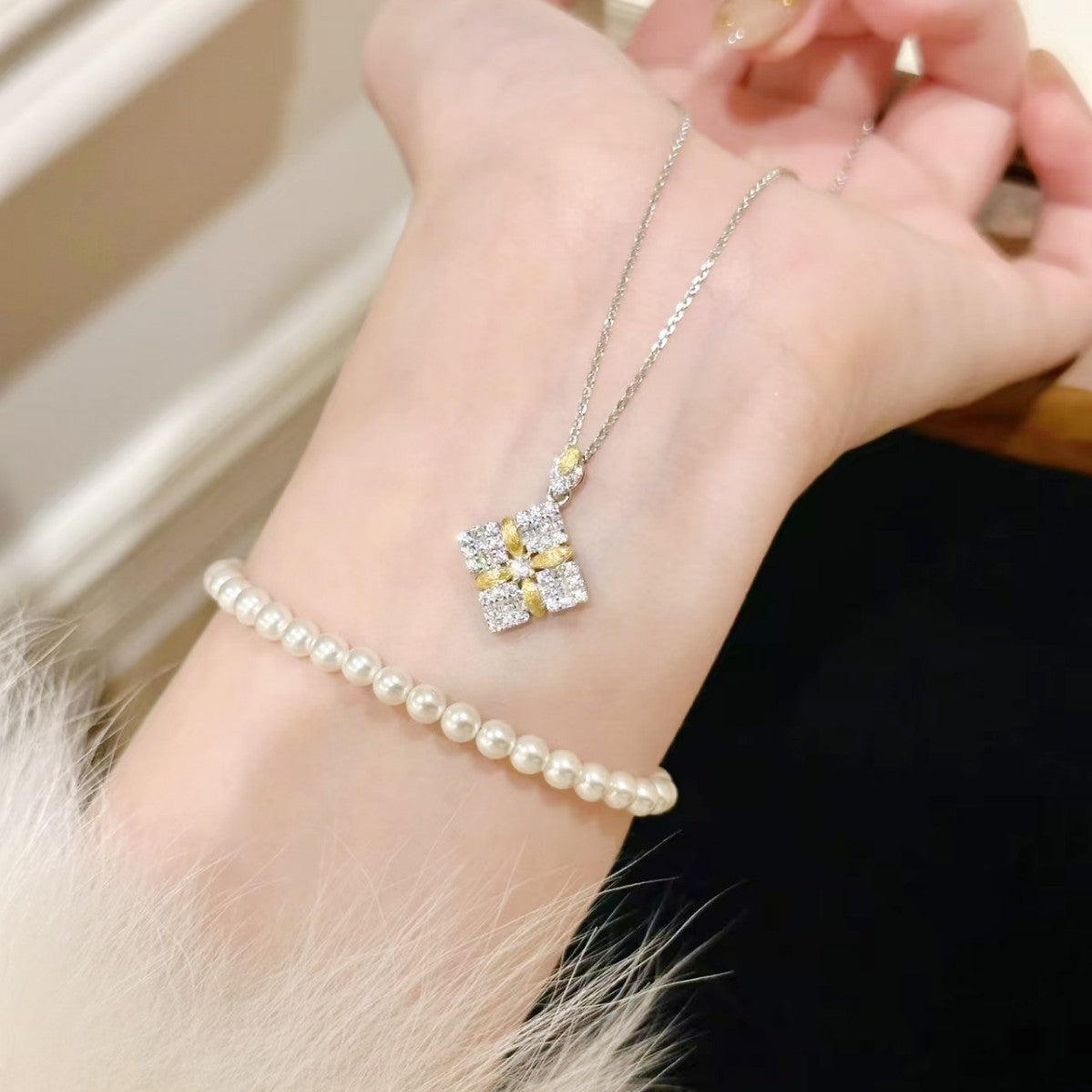 Light-luxury Vintage Moissanite Necklace For Women