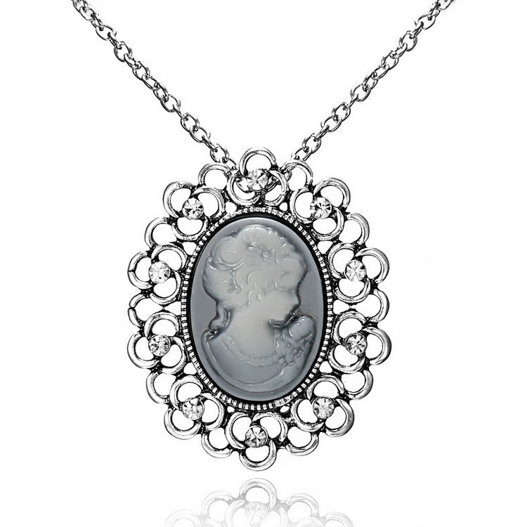 Vintage Hollow Pendant