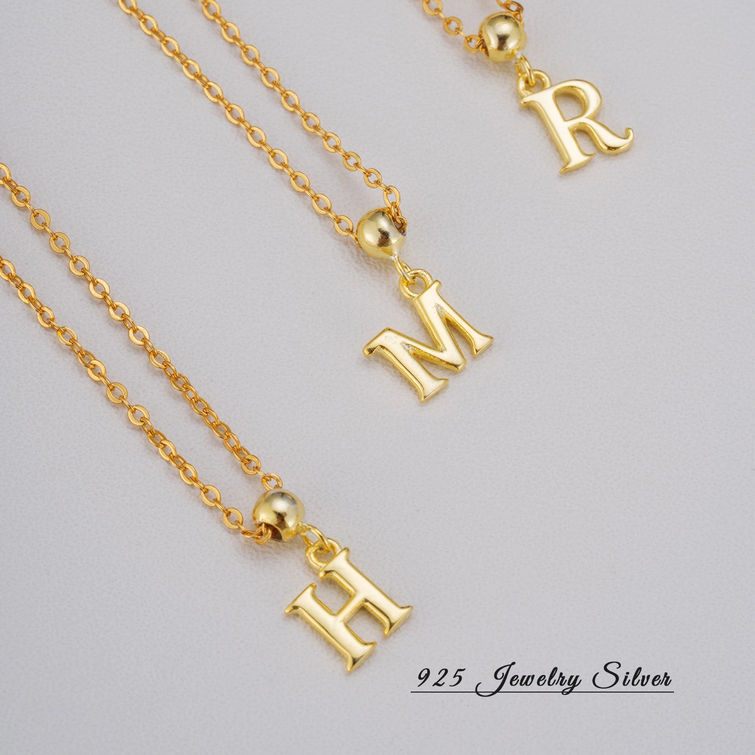 Smooth-Surface Jewelry Minimalist 26-Letter Alphabet Pendant