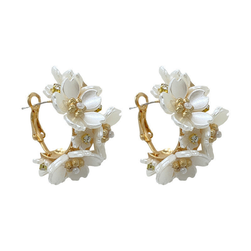 Sophisticated Luxury Floral EarringsExquisite
