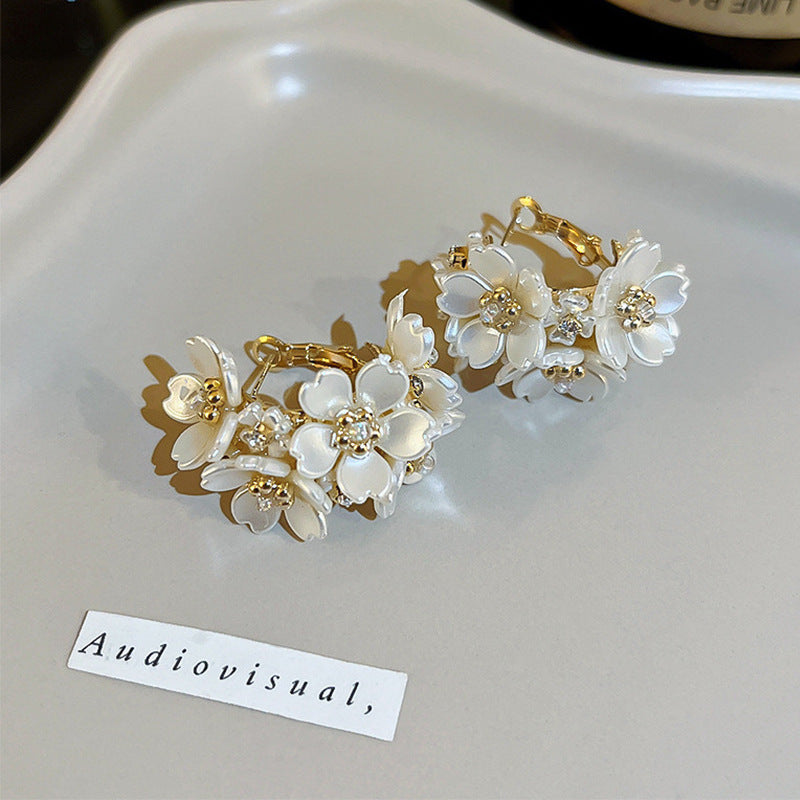 Sophisticated Luxury Floral EarringsExquisite