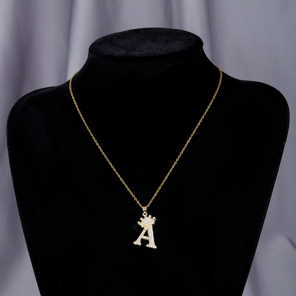 1PCS Fashionable Gold Diamond Crown Uppercase Letter Popular Pendant Necklace, Suitable For Daily Use, Festivals, Parties, Gifts Jewelry Set