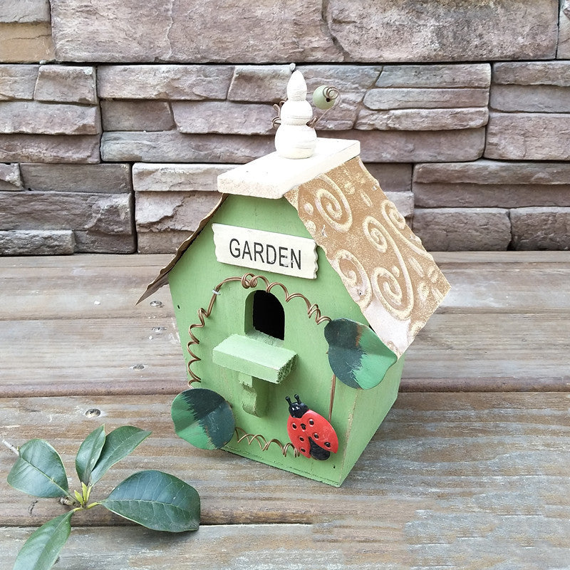 Rustic Wooden Bird House Chalet Bird Nest Outdoor Pendant Decoration