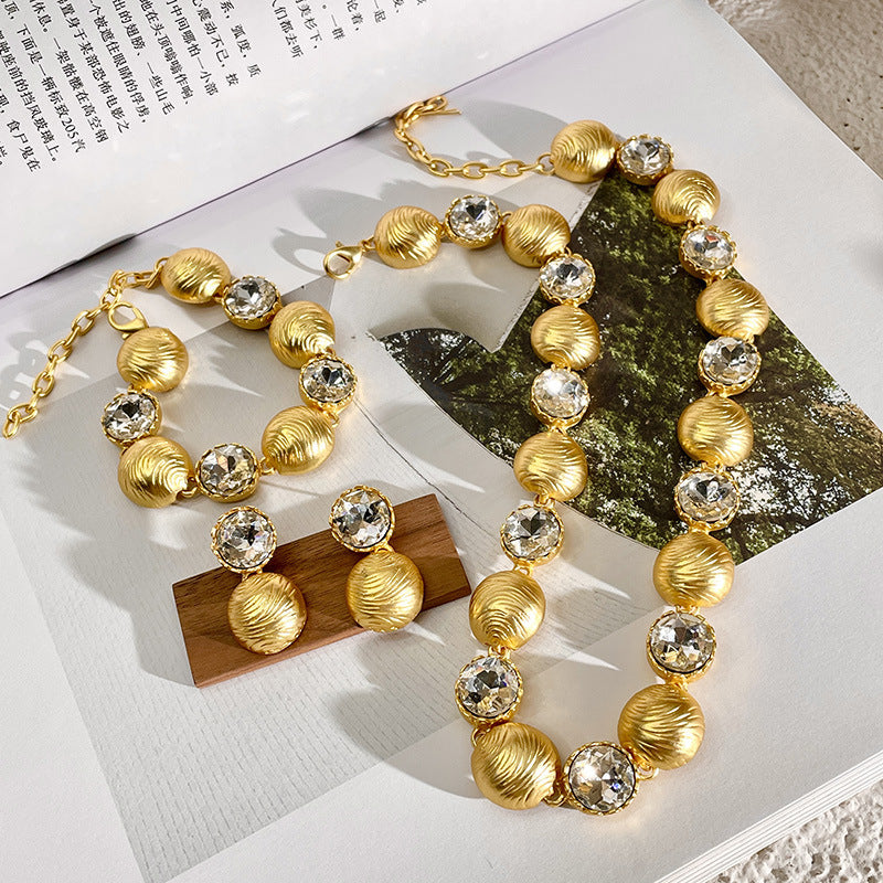 Women's Light Luxury Elegant Gold Necklace Middle-Ancient Clavicle Chain