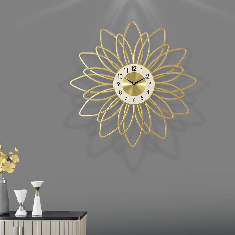 Light And Luxurious Decoration Of Iron Metal Clock Living Room