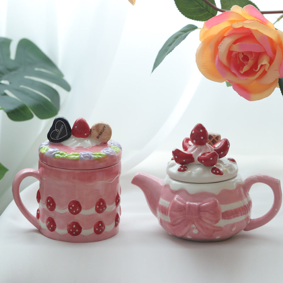 Ceramic Strawberry Mug With Lid