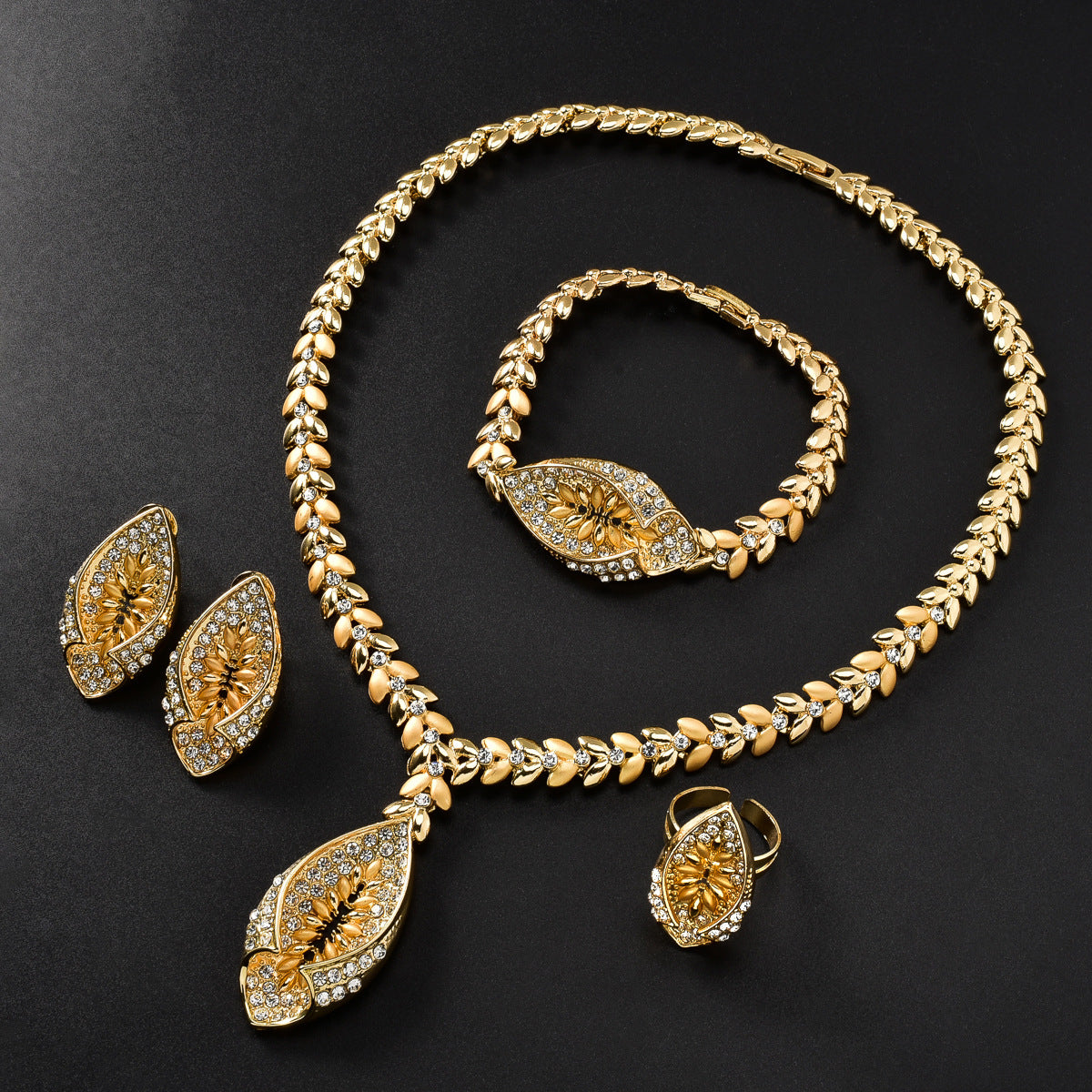 Middle Eastern-Style Bridal Jewelry Set