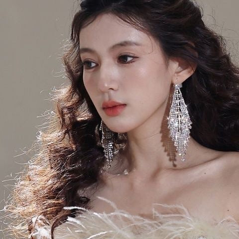 High-Grade Light Luxury Sparkling Full Rhinestone Geometric Ear Studs Earrings