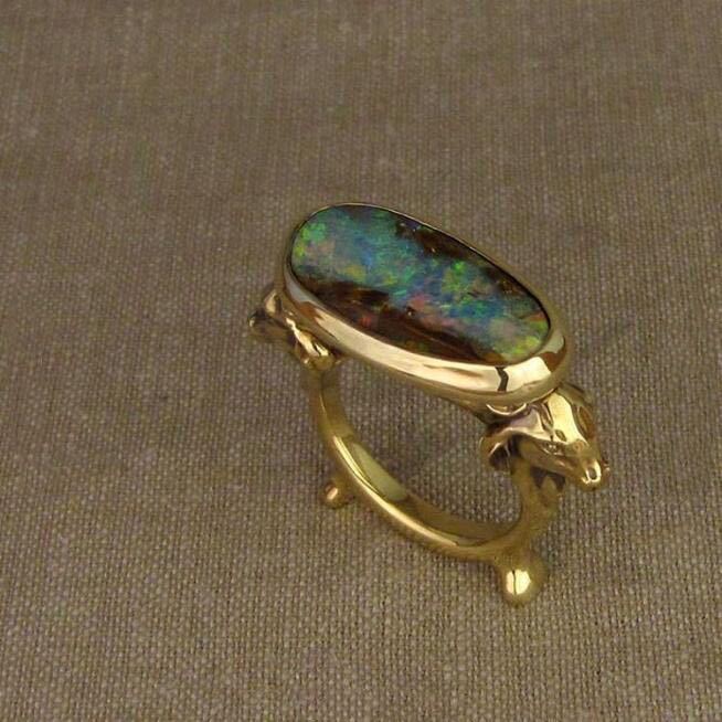 Personality Punk Bull Head Ring Inlaid With Gem