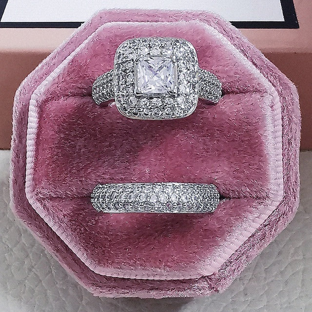 Fashionable And Luxurious 925 Sterling Silver Wedding Ring Set