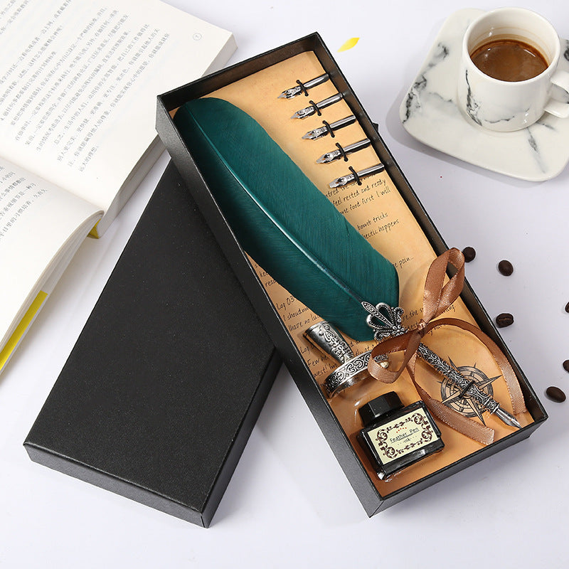Shearing Crown Rod Feather Pen Set