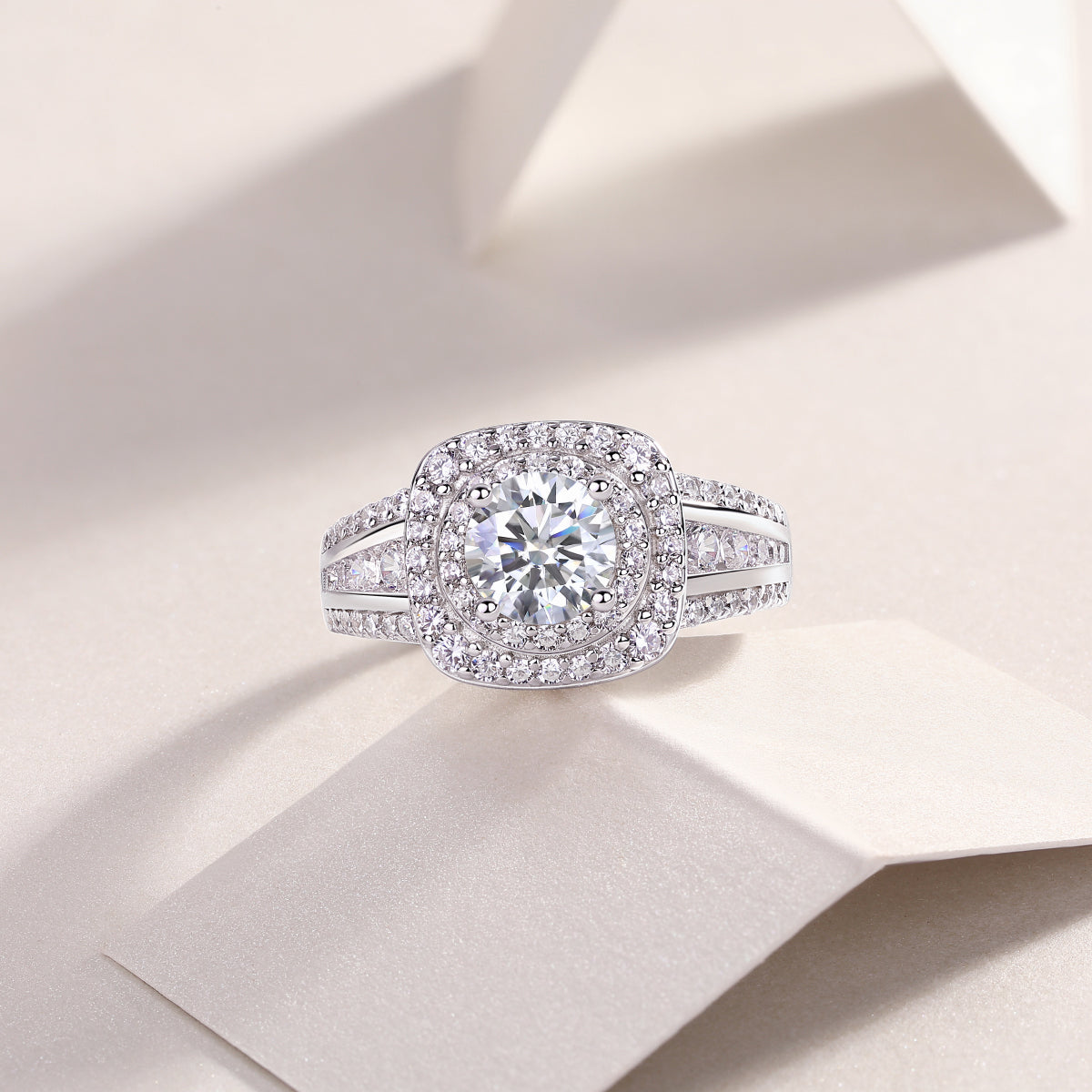 Starry Sky Crown - A Fashionable Jewelry Ring Set With 1-carat Moissan Diamond S925 Sterling Silver And Platinum-Plated Diamond