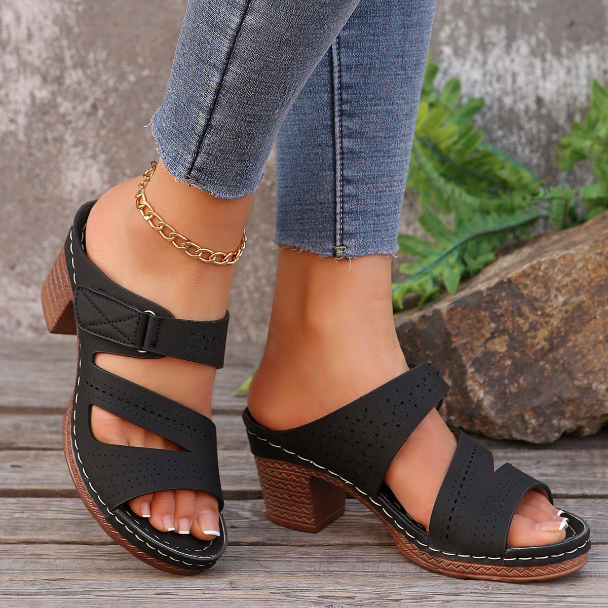 Square-Heeled Peep-Toe Slides Shoes Summer Casual Chunky Heel Sandals Solid Color Slippers