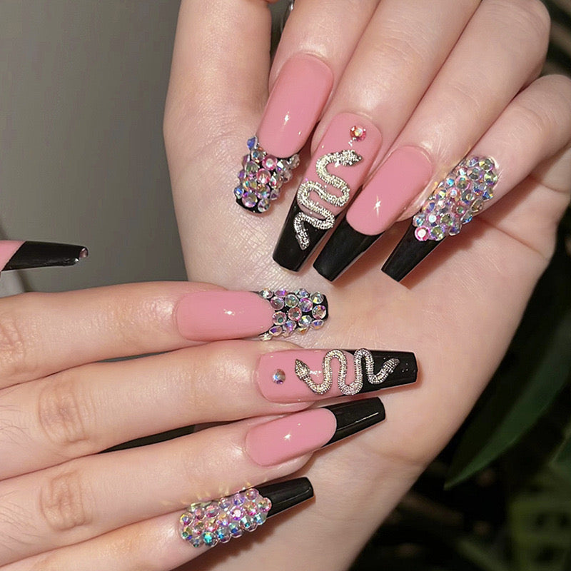 24 PCS Diamond Snake Nail Art, Long Length Long Water Pipe Fake Nails,Square Head Nail Tips False Nail