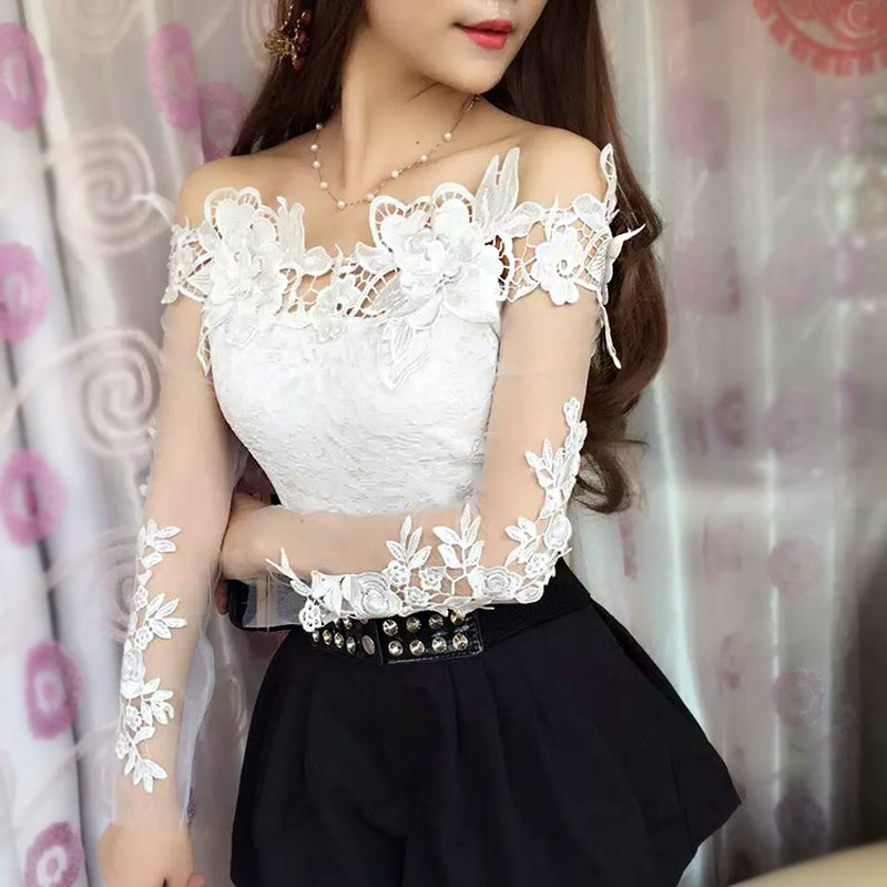 HEAVY INDUSTRY EMBROIDERY 3D FLORAL SLIM SHORT TOP
