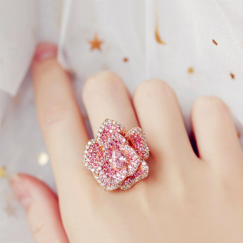Gemstone Three-Dimensional Rose Flower Heavy Industry Ring