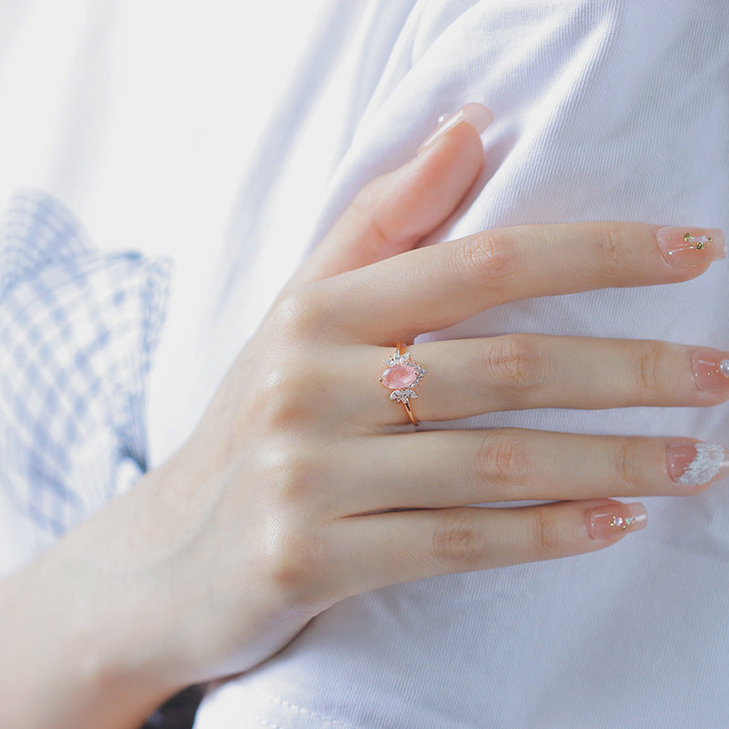 Strawberry Crystal Ring Fashion Niche