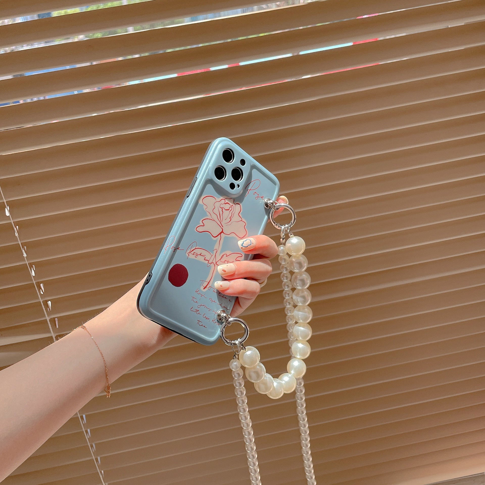Flower Pearl Messenger Silicone Phone Case