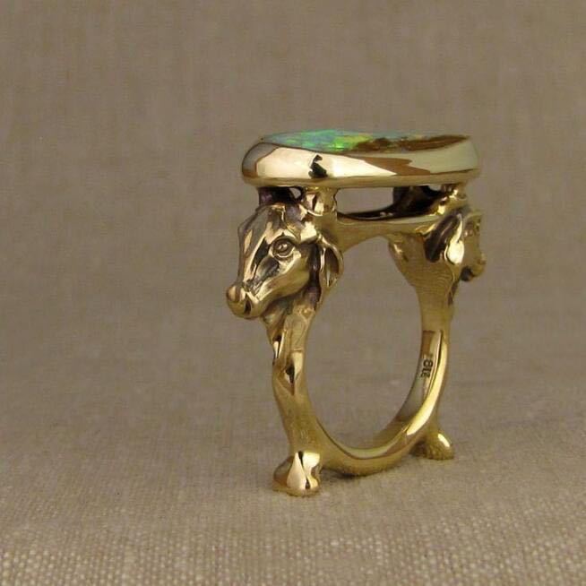 Personality Punk Bull Head Ring Inlaid With Gem