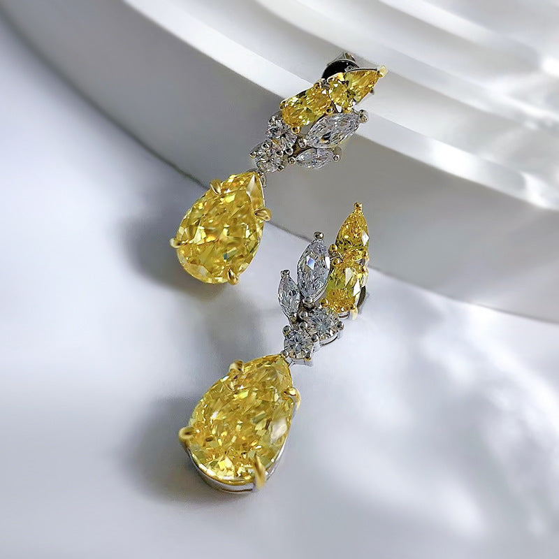 Fashion Pear-Shaped Yellow Diamond Earrings