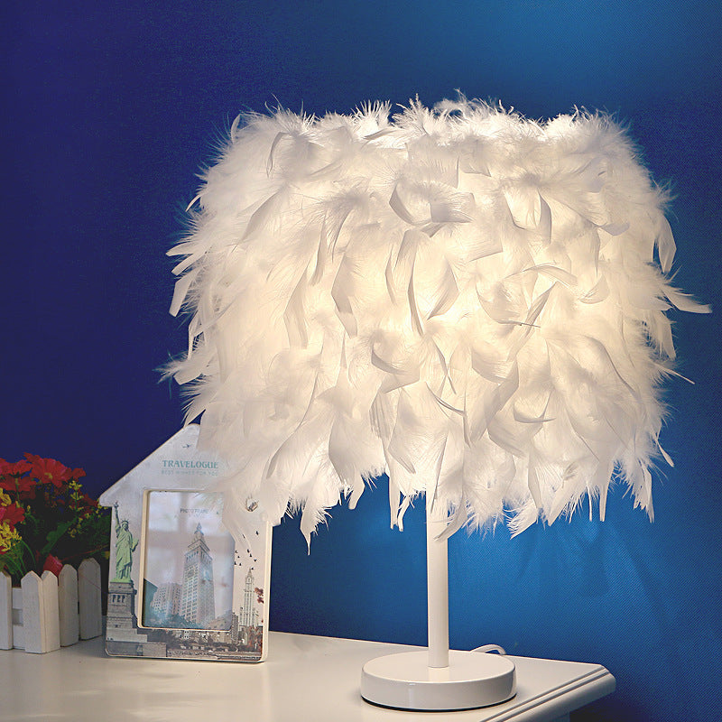 Bedroom Decoration Bedside Feather Table Lamp